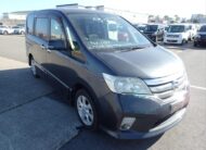 2012 Nissan Serena 8 Seater van