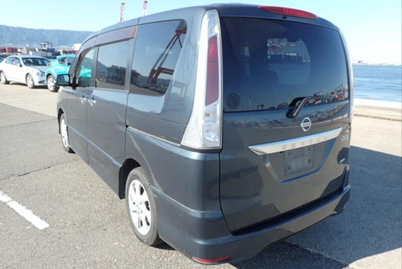 2012 NISSAN SERENA