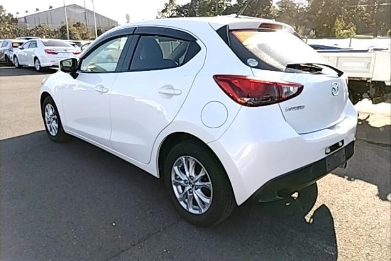 2015 MAZDA DEMIO