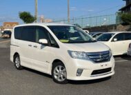 2013 NISSAN SERENA Hybrid