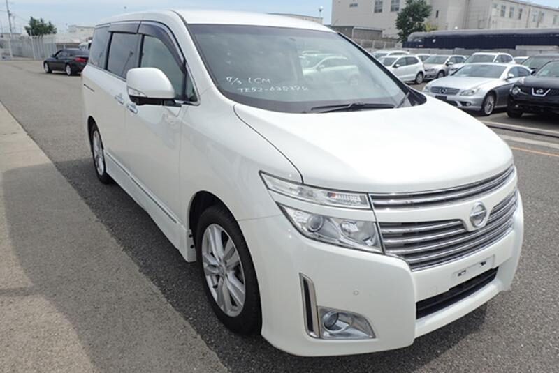 2012 NISSAN ELGRAND