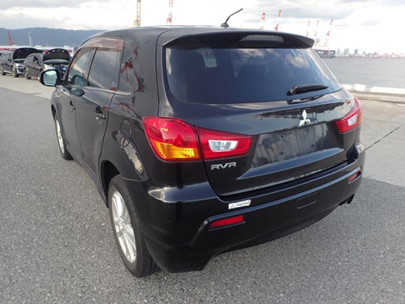 Mitsubishi RVR SUV