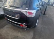 Mitsubishi Outlander Suv 7 seater