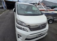Toyota Velfire 8 Seater