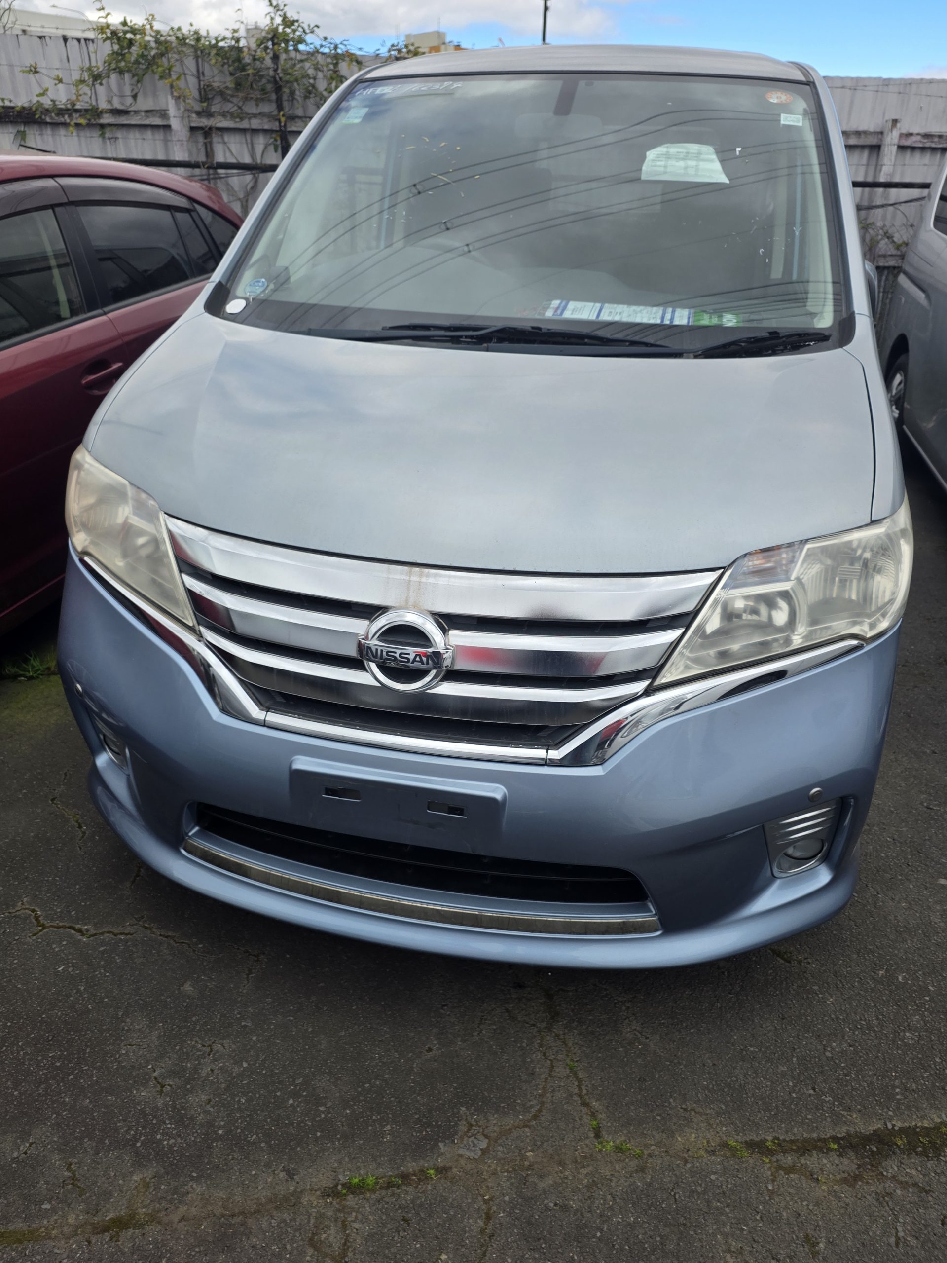 NISSAN SERENA 7 SEATER VAN